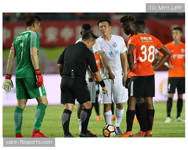 VAR判罚争议到底源自哪些规则盲区？深度解读裁判标准